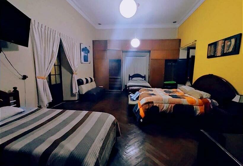 اتاق خانوادگی, Colors House