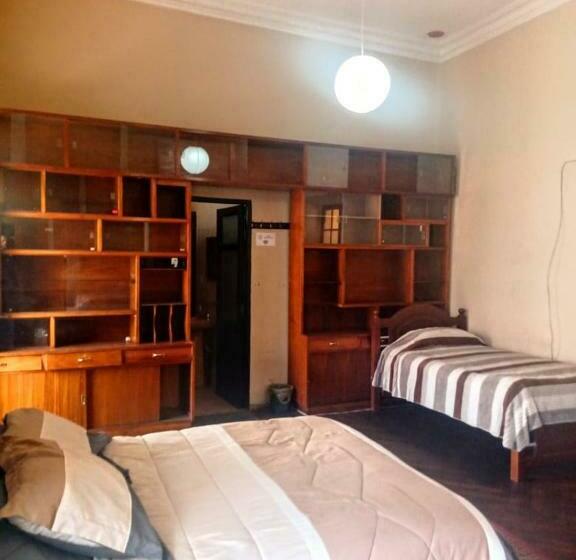 اتاق خانوادگی, Colors House