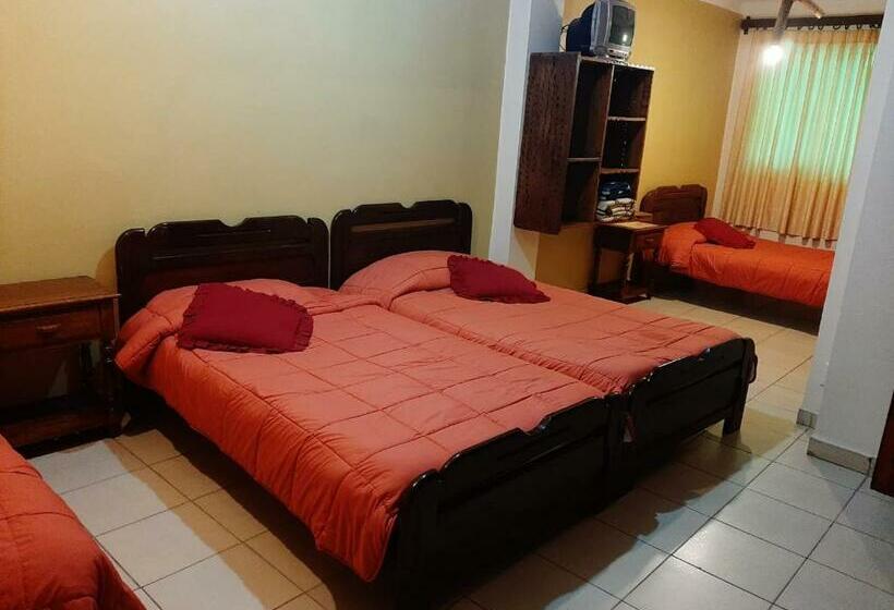 اتاق خانوادگی, Refugio Del Turista