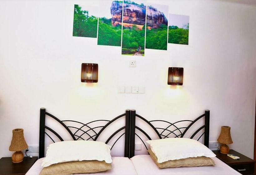 Deluxe Rum, Camellia Dwelling