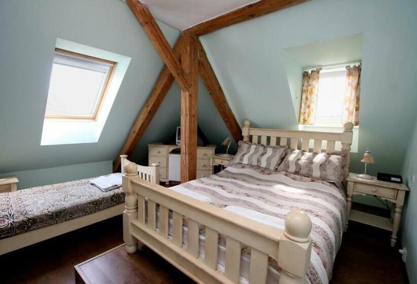 חדר סטנדרט לשלושה, Pension Grant Lux Znojmo