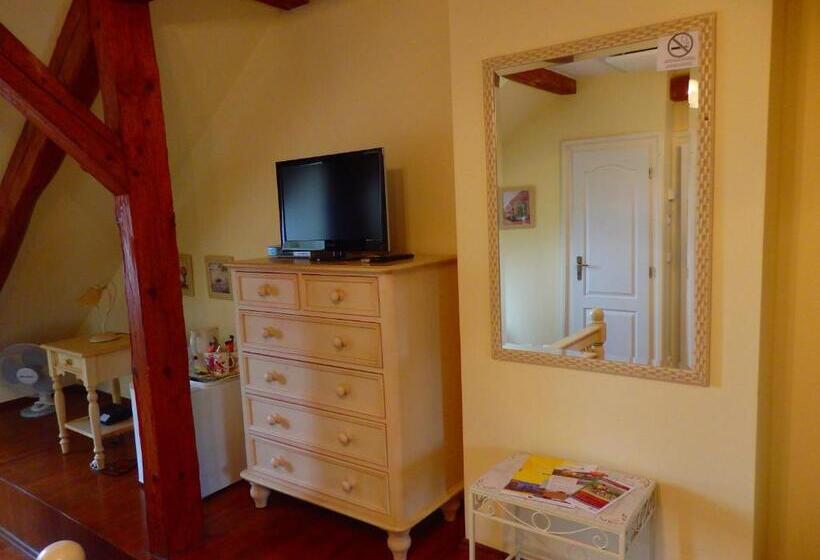 חדר סטנדרט לארבעה, Pension Grant Lux Znojmo