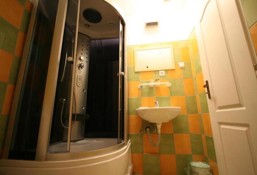 חדר סטנדרט, Pension Grant Lux Znojmo