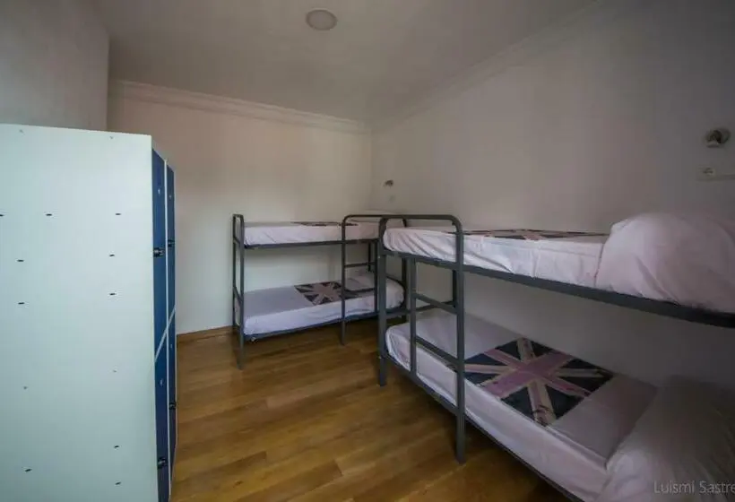 تختخواب در اتاق مشترک, Hostel Covent Garden By Gaiarooms