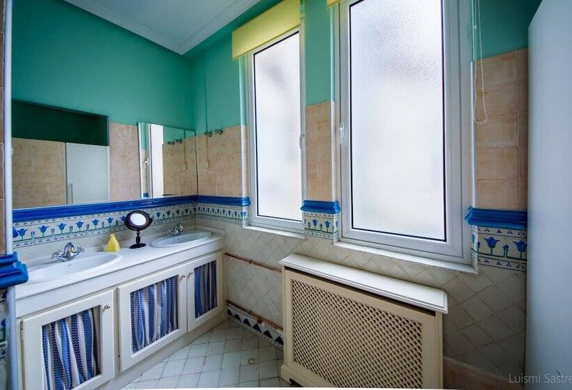 מיטה בחדר משותף, Hostel Covent Garden By Gaiarooms