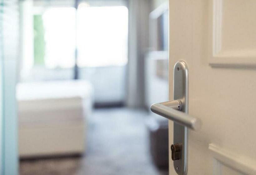 غرفة قياسية مزوَّدة بشُرفة, Felderer Boutique