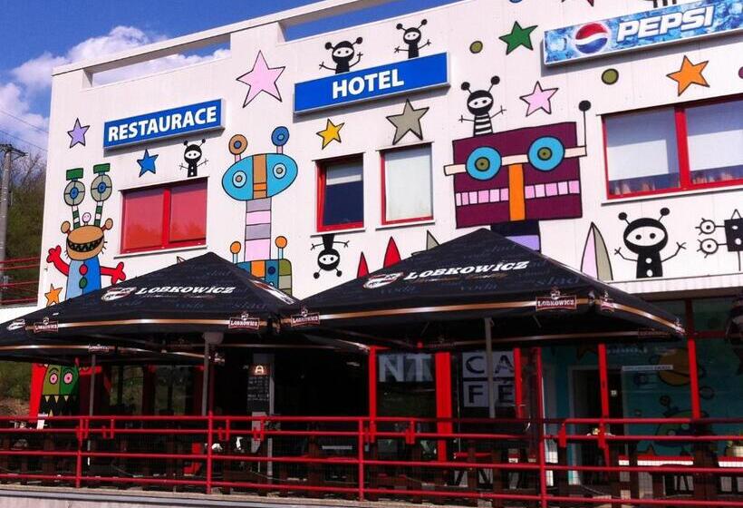 اتاق استاندارد یک نفره, Galaxie