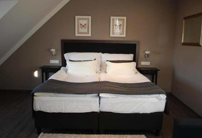 침실 1개 아파트, Koruna