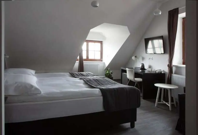 Comfort-huone, Koruna