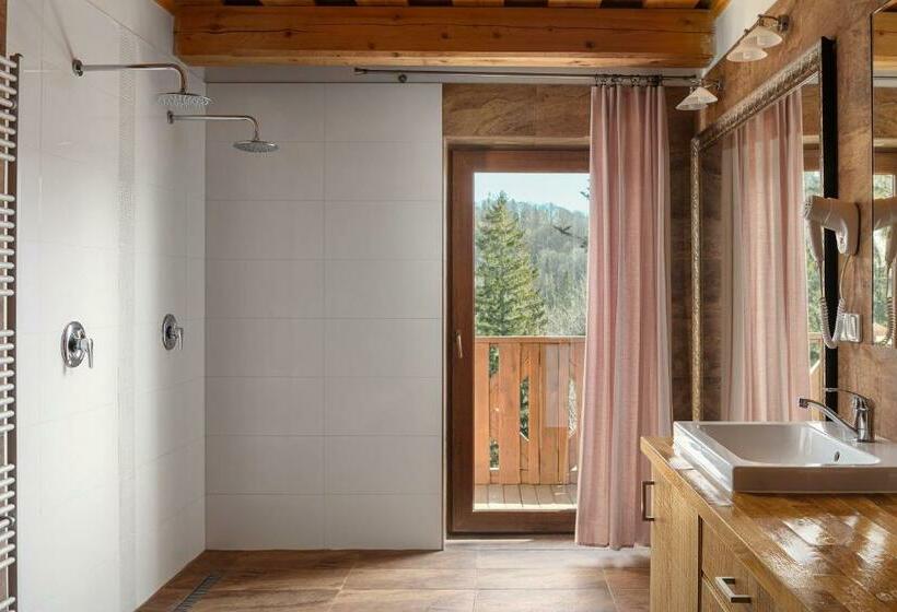 带1个卧室的带阳台的公寓, Křížový Vrch