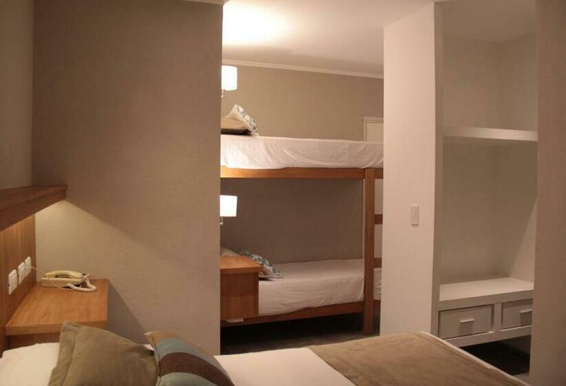 スタンダード4人部屋, Romina Art