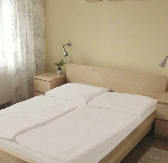 اتاق استاندارد, Saloon