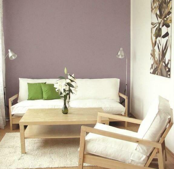 آپارتمان 1 خوابه, Saloon