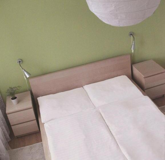 اتاق استاندارد, Saloon