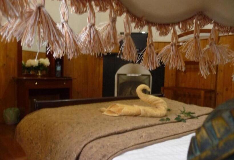 디럭스 트리플 룸, The Trevene