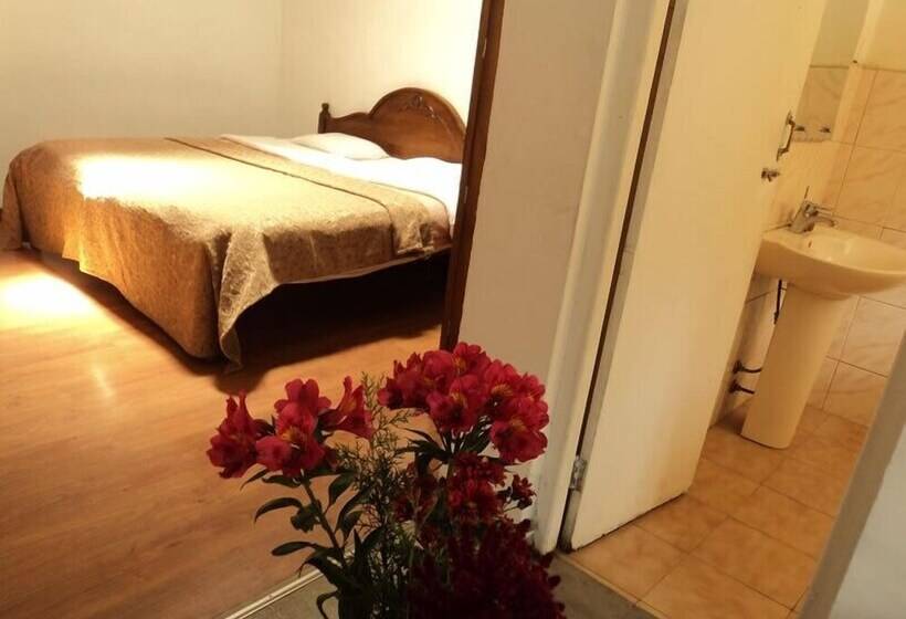 스탠다드 룸, The Trevene