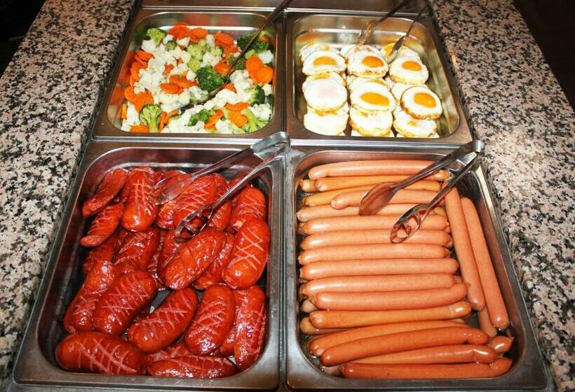 スタンダードトリプルルーム, Toč