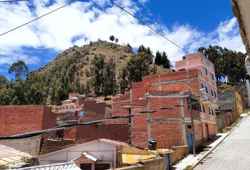 اتاق سوپریور, Utama