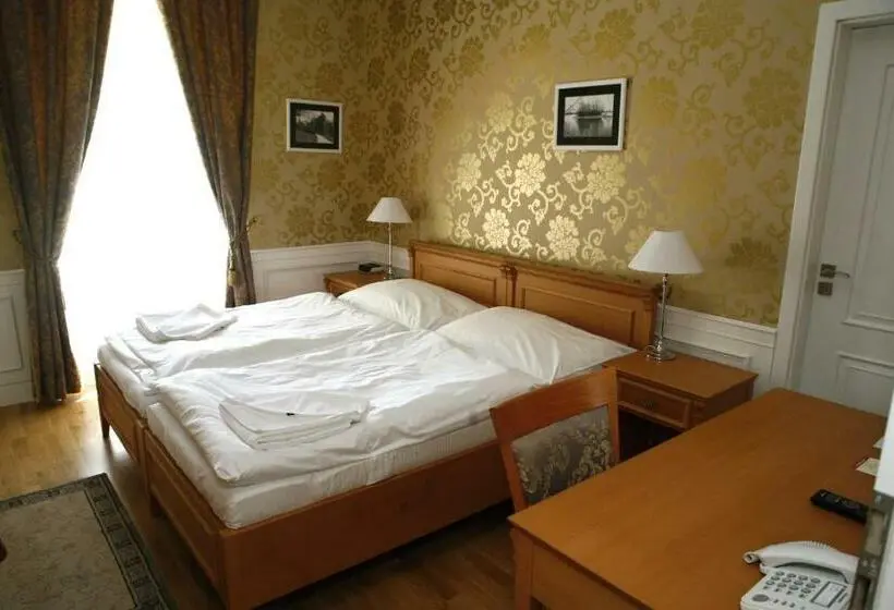 اتاق استاندارد, Zamecky Hotel Lednice