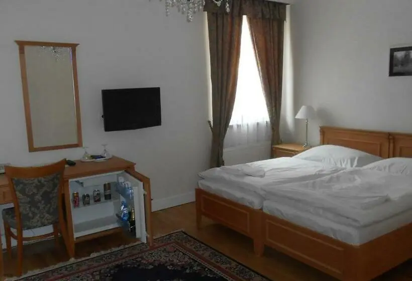 اتاق استاندارد, Zamecky Hotel Lednice