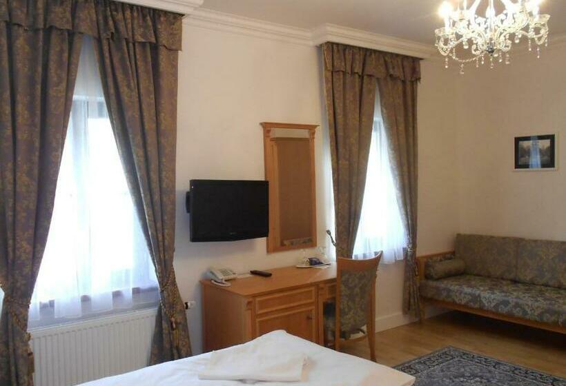 スタンダードルーム, Zamecky Hotel Lednice