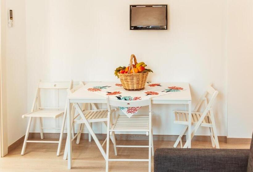 Семейное Студио, Fema B&b Housea Travel