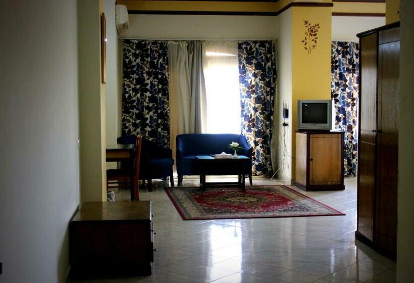 اتاق لوکس با چشم‌انداز شهر, Aifu Hotel El Montazah Alexandria