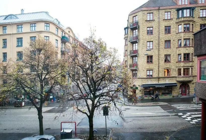 バス共有のスタンダードルーム, Backpackers Göteborg