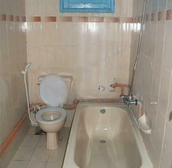 اتاق استاندارد یک تخته با سرویس بهداشتی مشترک, Bob Marley House Sherief Hotel Luxor