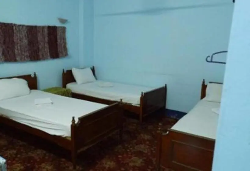 اتاق استاندارد سه نفره, Bob Marley House Sherief Hotel Luxor