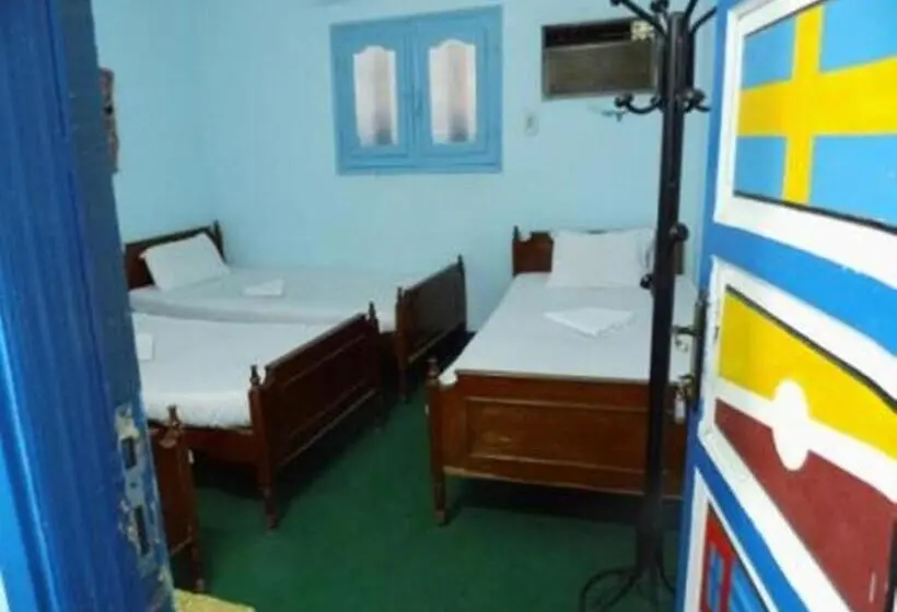 اتاق استاندارد چهارنفره با سرویس بهداشتی مشترک, Bob Marley House Sherief Hotel Luxor
