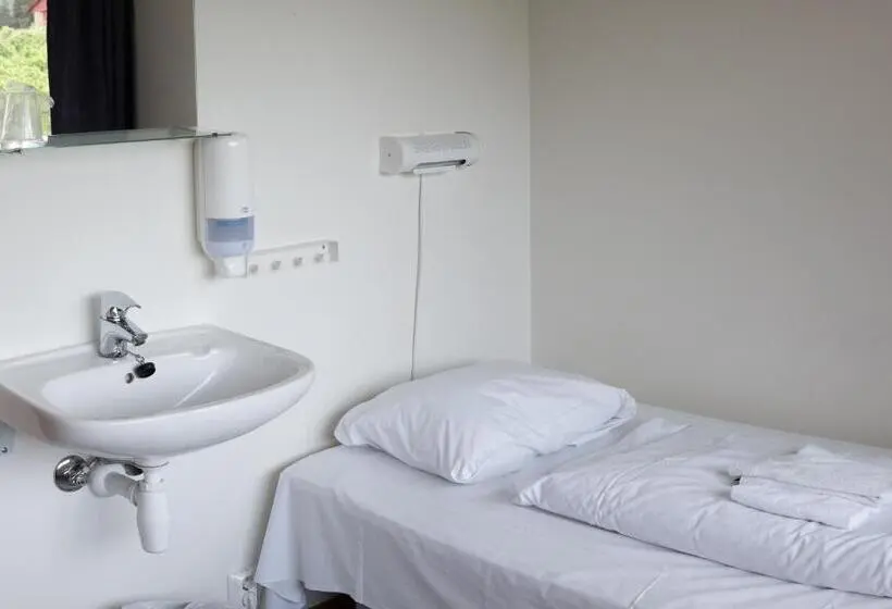 اتاق استاندارد یک تخته با سرویس بهداشتی مشترک, Sogndal Bed & Breakfast