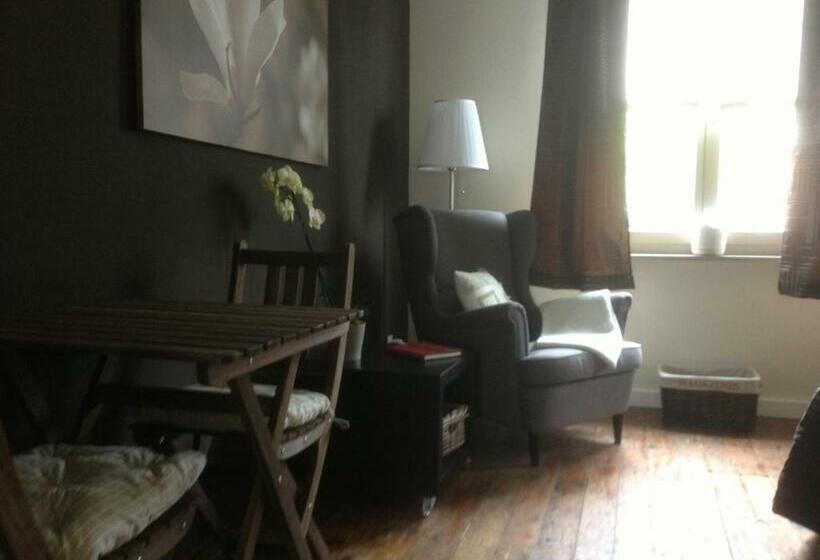 Quarto Familiar, B&b Family@home66