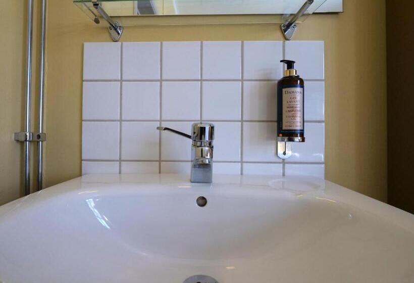 浴室共有ファミリールーム, Gripsholms Bnb