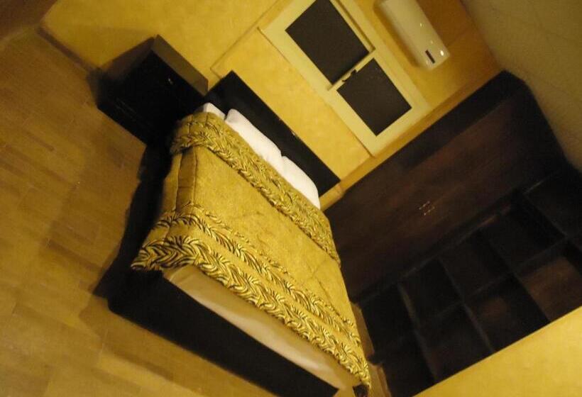 اتاق استاندارد, Freedom Hostel