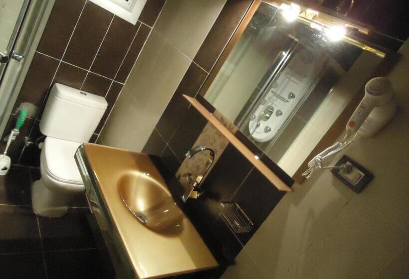 اتاق استاندارد, Freedom Hostel