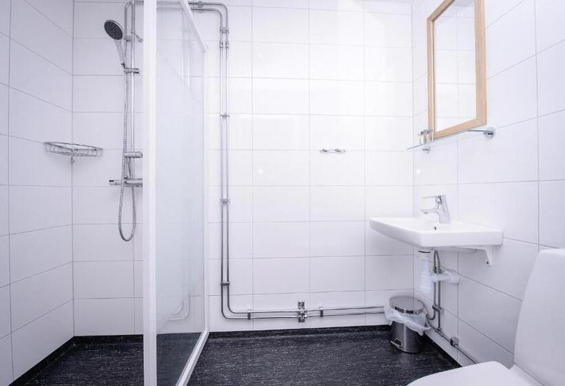 חדר סטנדרט עם מרפסת, Grebys Hotell & Restaurang