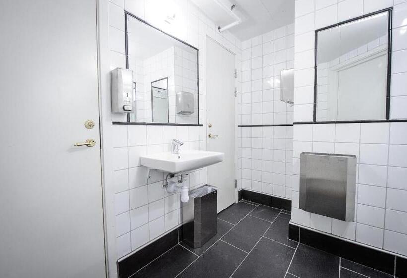 חדר סטנדרט חדר אמבטיה משותף, Grebys Hotell & Restaurang