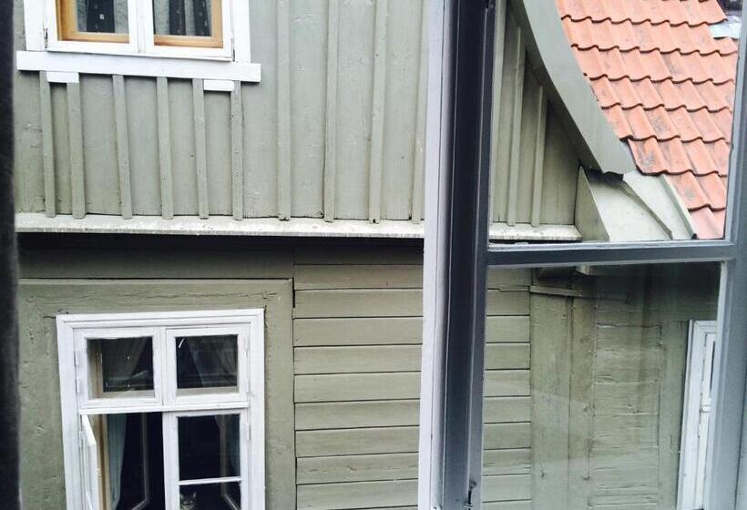 اتاق استاندارد, 2 Baloži