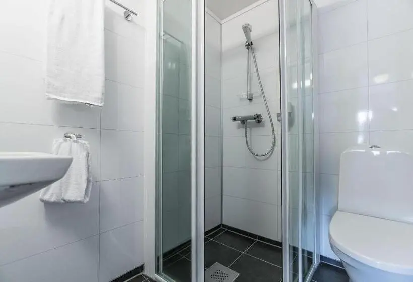 Economy-huone, Almaas Hotell Stord As