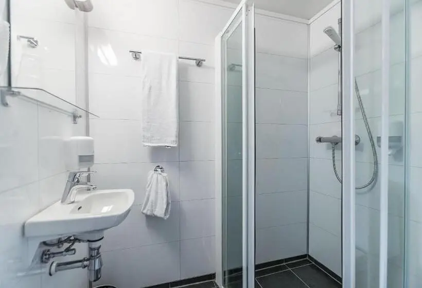Economy-huone, Almaas Hotell Stord As