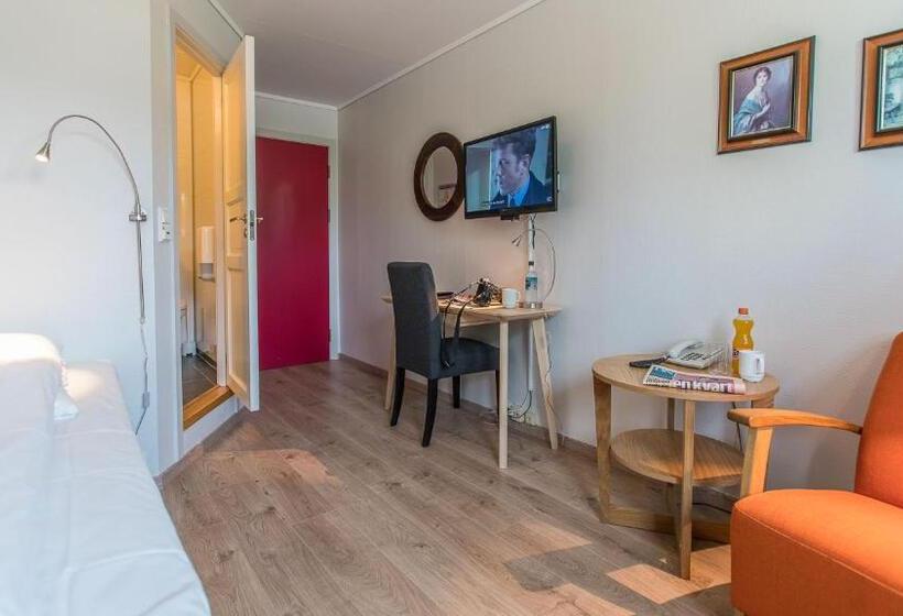 Quarto Economy, Almaas Hotell Stord As