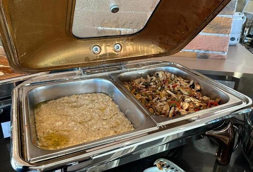 اتاق استاندارد یک نفره, Darin