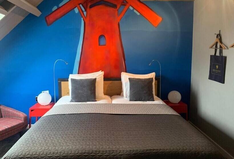 חדר סופריור, De Gravin