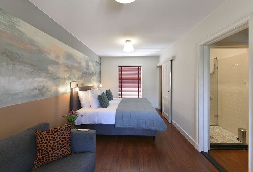 סטודיו סטנדרטי נוף לגינה, De Gravin