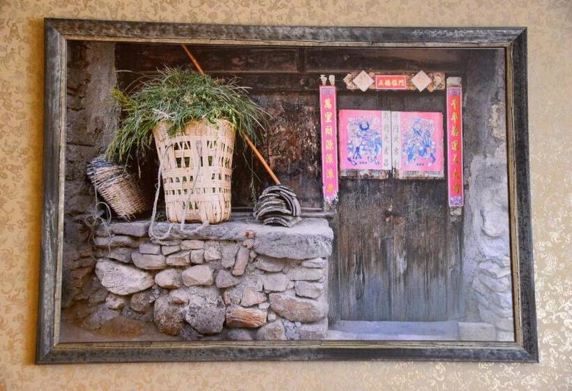 اتاق استاندارد, Demians