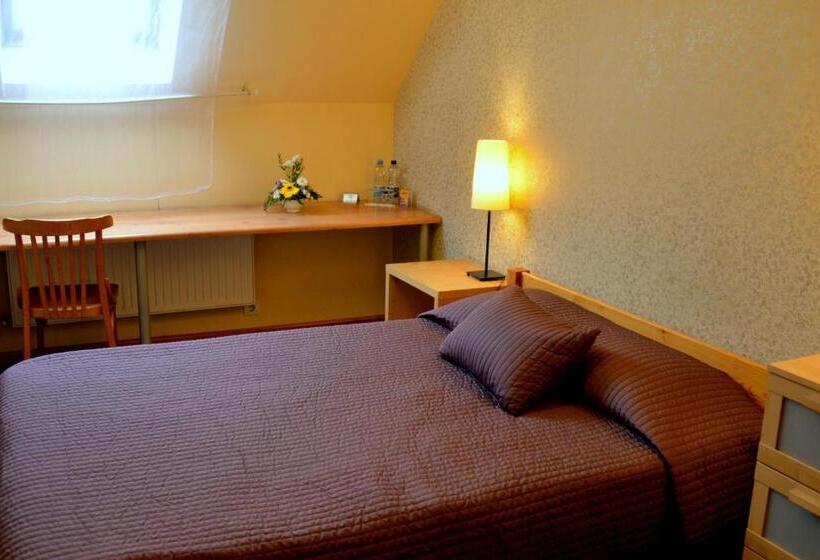 اتاق استاندارد, Demians