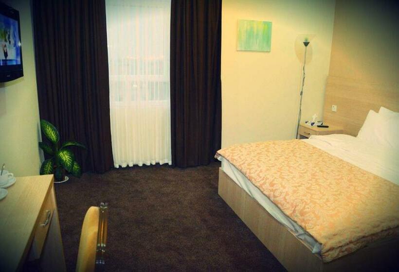 اتاق استاندارد, Fareeq