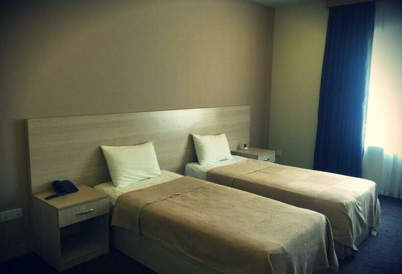 اتاق استاندارد, Fareeq