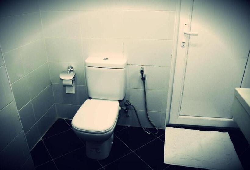 اتاق استاندارد, Fareeq